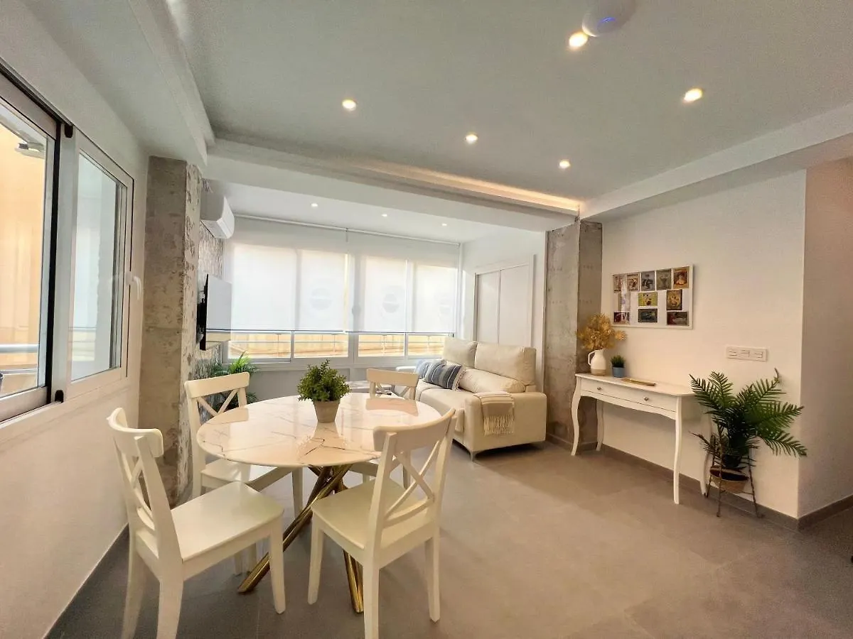 Malagueta Beach III & Terrace By Ele Apartments Malaga